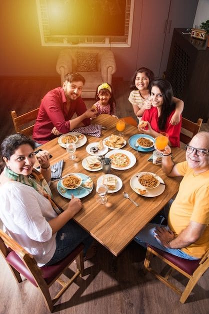 Family Dining